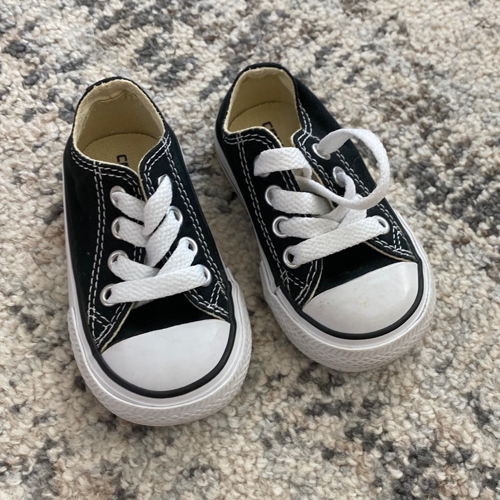 Black converse baby